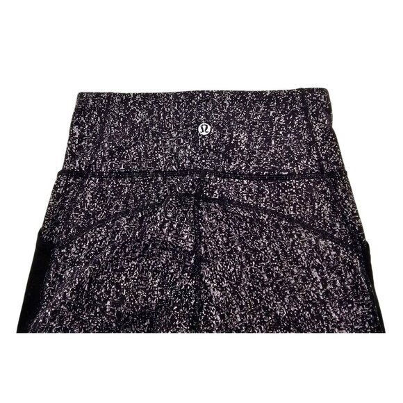 Women's - Lululemon Fit Physique Cropped Leggings - Picture 10 of 10